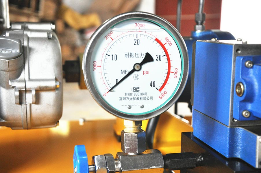 本田汽油機(jī)，野外作業(yè)機(jī)動(dòng)泵液壓站